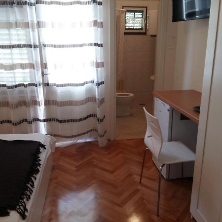 Spacious Room Near Beach W Private Bathroom Trogir Eksteriør bilde